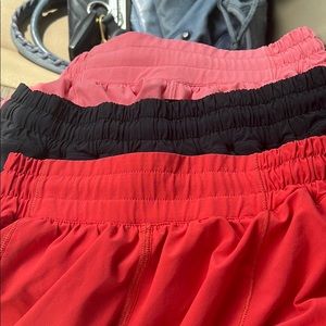 Pair of black lulu